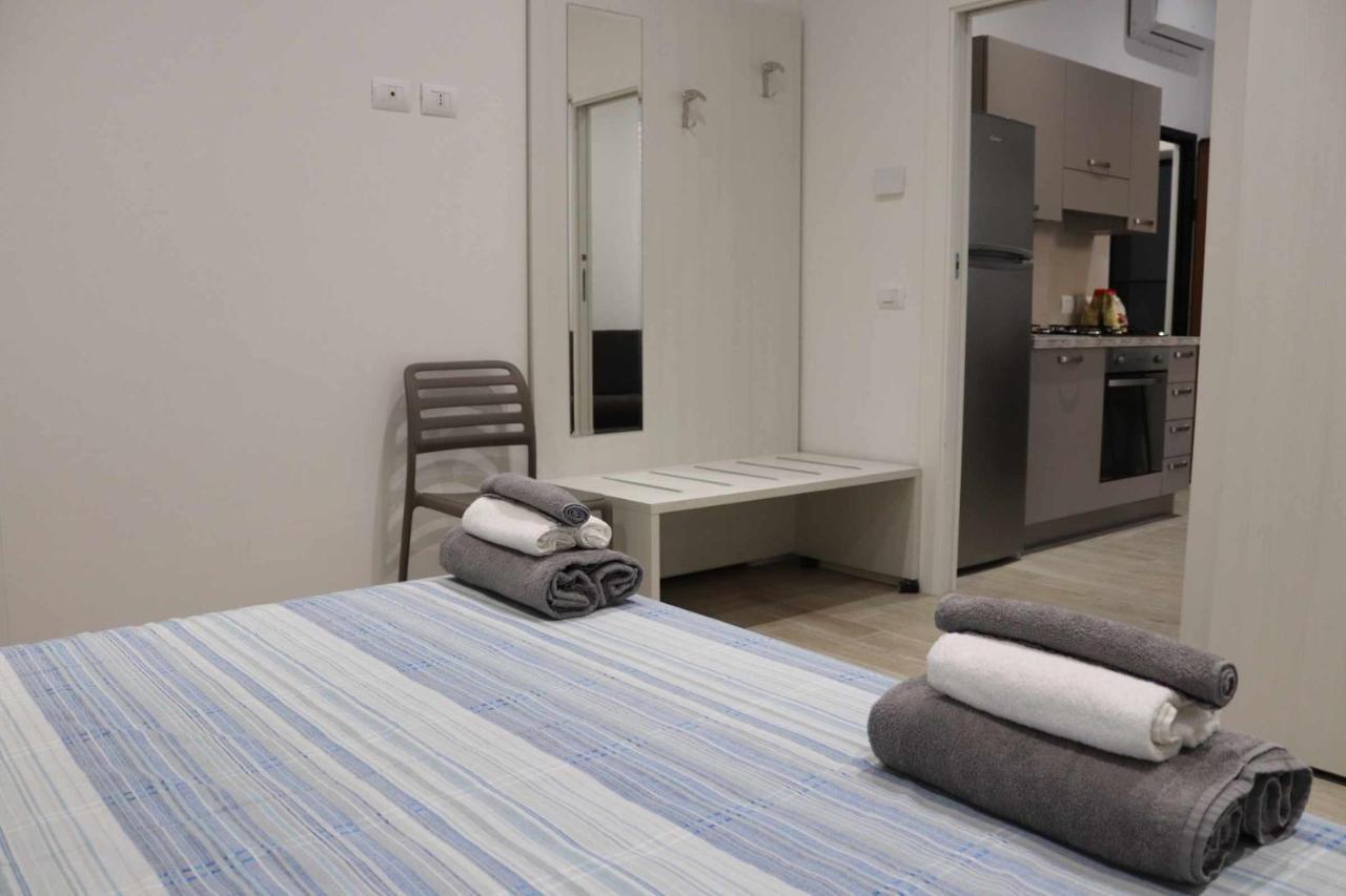 Moon Bologna Apartment Bagian luar foto