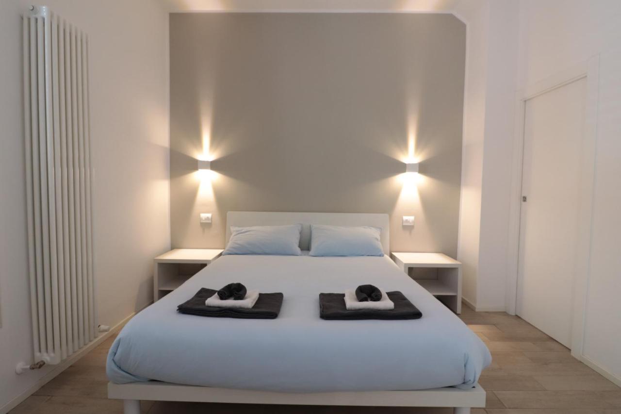 Moon Bologna Apartment Bagian luar foto