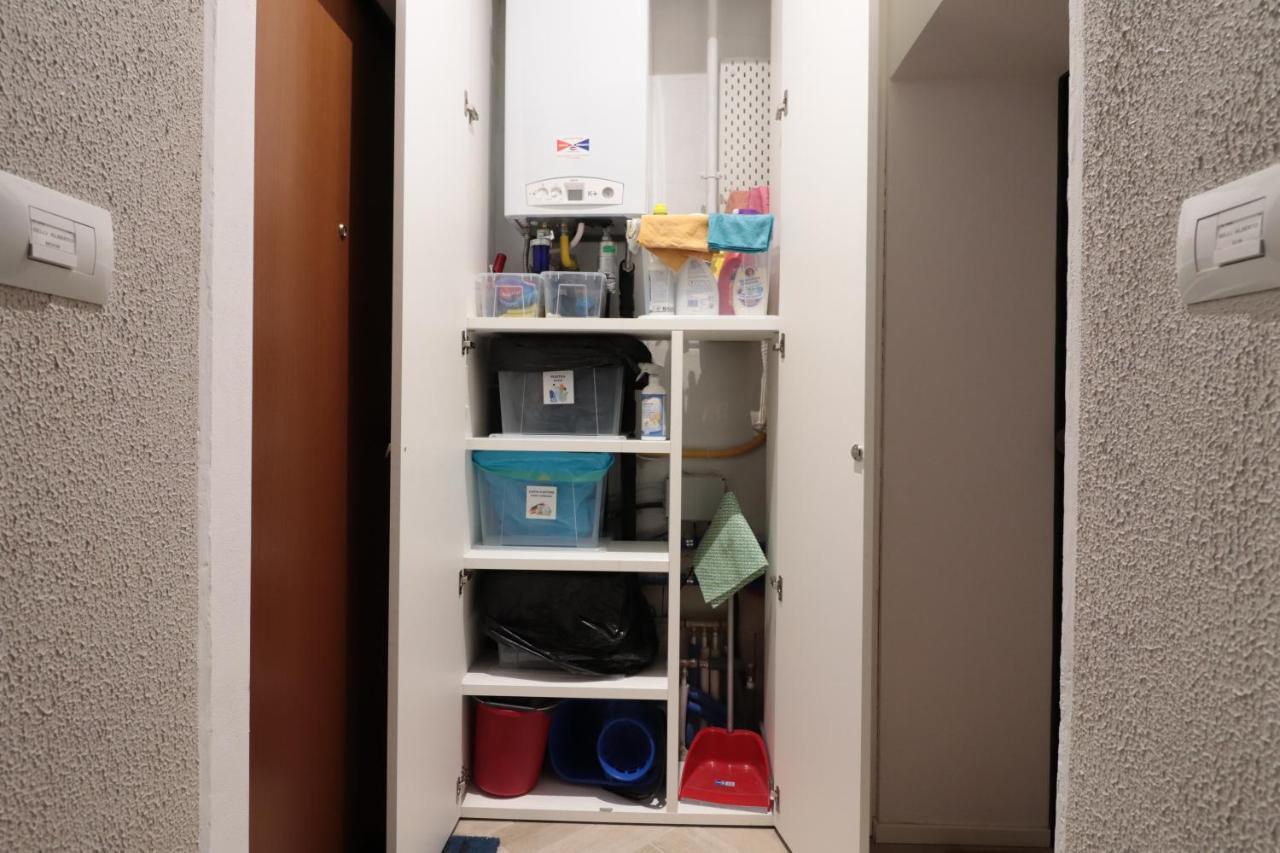 Moon Bologna Apartment Bagian luar foto